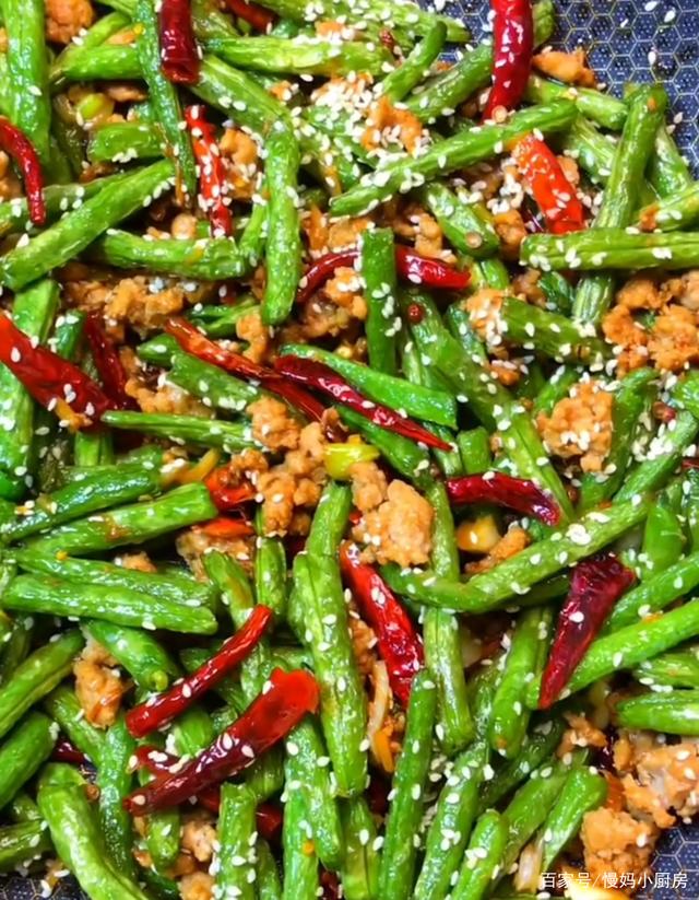 【冰糖杨梅酒做法】揭秘自制果酒的美味秘诀